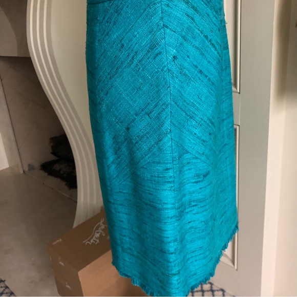 Worth Collection Turquoise Raw Silk Skirt with Fringe Hem Size 4 - Picture 2 of 10